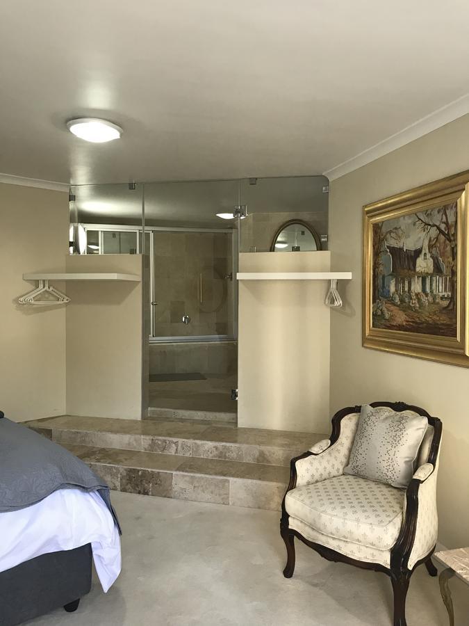 Bed and Breakfast Francolin Manor Херманус Экстерьер фото